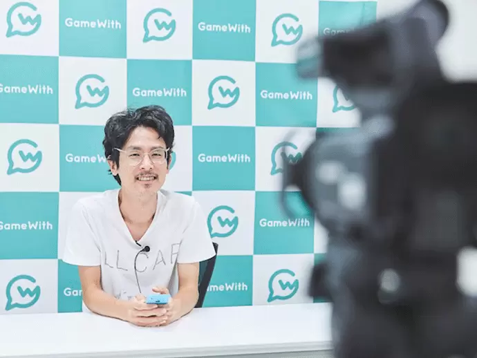 六本木ヒルズ内での勤務になります。駅直結で通勤もしやすいです！