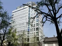 ブランド品の買取・販売で急成長中。2015年、海外進出へ。