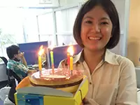 仲間思いのメンバーが多いのも当社の魅力。お誕生日や記念日にはサプライズイベントも！