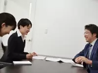阿佐ヶ谷支店の中心メンバーは20代～30代前半。社内は和気あいあいとしています。