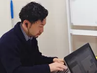 仕事は自分がリラックス＆集中できるスタイルもOK！