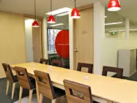 リニューアルした本社研修ルーム！配属後も気軽に利用できます♪