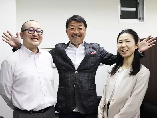 まずは気軽にお話ししませんか？一次面接はオンラインで行います！