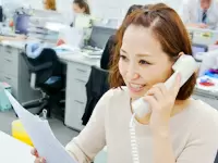 お客様からのお問合せに笑顔でご対応！「ありがとう」の言葉がやりがいに繋がります。
