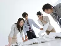 20代～40代の幅広いメンバーが活躍しているオフィスです！