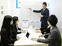 研修は懇切丁寧に。分からないことは、その場ですぐ聞ける環境なのでスキルアップもスピーディです。