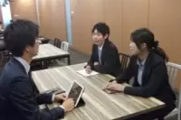 相談できる環境があるので1人ではないですよ。