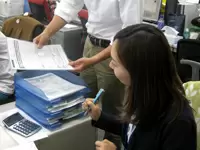 英語を使った仕事をしたいという方も、ぜひご応募ください。わからないことは、丁寧に教えます！