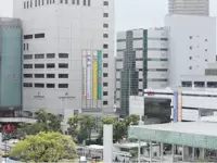 川崎駅から徒歩4分♪綺麗なビルや商業施設があります★