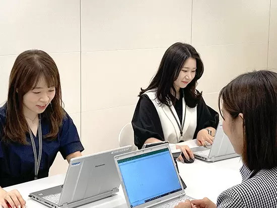 中途入社が9割以上。新しく入ったばかりの不安な気持ちもわかってくれる仲間ばかりです。