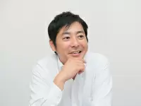 今後も人の流れが多い場所で新たな広告媒体を開発していきます。