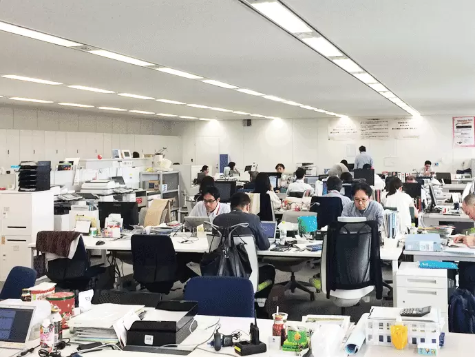 オフィスワークデビューも歓迎。頼りになる先輩たちがフォローします！