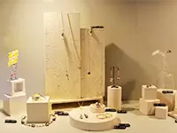 空間づくりやレイアウト、飾り付けもスタッフでアイデアを出し合いイチから創りあげています。