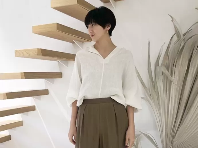 町田店の制服です。シックなデザインが魅力です。