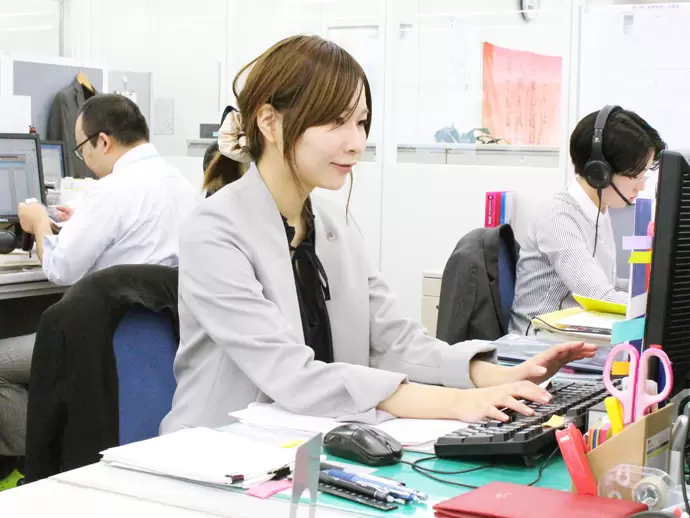 20～30代の女性が活躍中！積極的に提案して、一緒に会社を大きくしていける方を募集します。