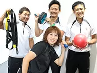 パーソナルトレーニングでお客様に寄り添ったサポートを行える♪