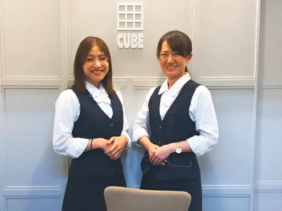 スタッフは仲良し！アットホームな環境で20～30代まで幅広く活躍しています。