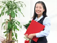 前職の営業から営業アシスタントにキャリアチェンジ！仕事も趣味も充実した日々を過ごしています。／浅井