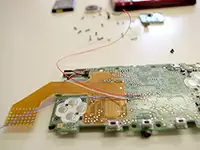 …と真剣に集中して商品の制作に励んでいます(´・ω・｀)
