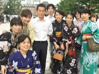 毎年恒例！丸の内のイベントへ参加。浴衣がない方は会社でレンタル＆着付けします。