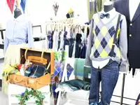 会社内にある綺麗なショールームで新作をチェックしながら、トレンド情報もいち早くキャッチできます♪