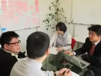 仕事とプライベートの充実を図る。「時間当たり採算」に取り組み無駄な業務時間を費やしません。
