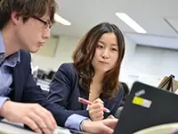 先輩社員がしっかりマンツーマンサポート。分からないことは何でも聞いて下さいね！