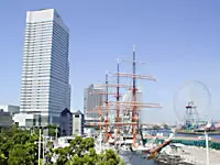 勤務地は横浜のみなとみらいです！　　　　　　　　　　　　　　