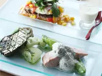 野菜を中心としたナチュラルフレンチ。身体まで美味しさを感じさせるお料理をご提供しています。