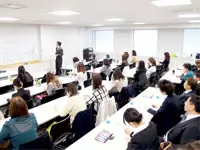 顧問ドクターからの研修もあり、スキルも知識も磨いていただけます。