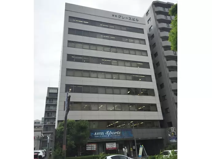 ▲関西支店がこちら。駅から徒歩2分の好立地です♪