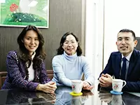 分からないことも社長や先輩社員がしっかりサポートしますよ♪