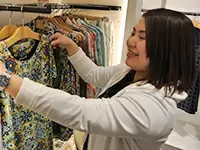 ノルマなしだからこそ、一人ひとりが個性を活かした接客ができます。