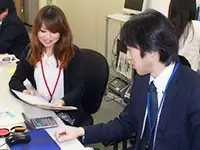 少数規模の会社ならではの距離の近さがあります。だから、部署が違ってもみんな仲良しです！