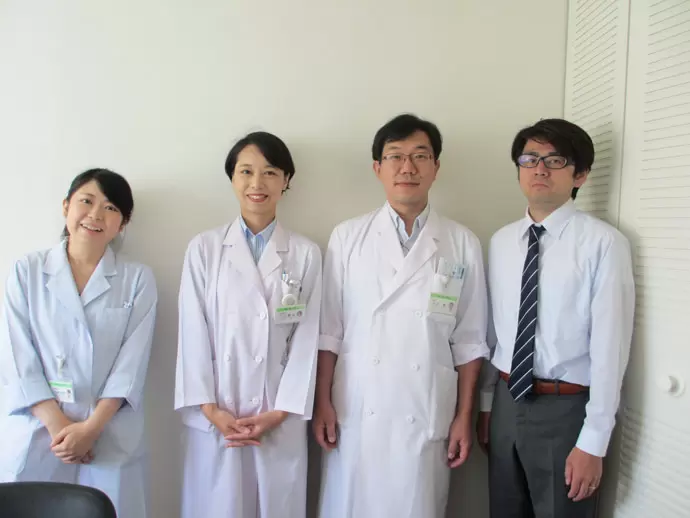院長(右から2番目)と副院長(左から2番目)がとても優しくて話しやすく、風通しの良い環境です◎