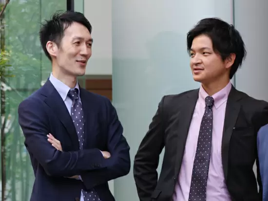 上司や先輩との距離が近いのも特徴！相談しやすい環境です。