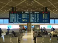 空港内にある当社。空港での請負業務を行っています。