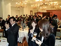月に一度、社員の慰労会もあります♪