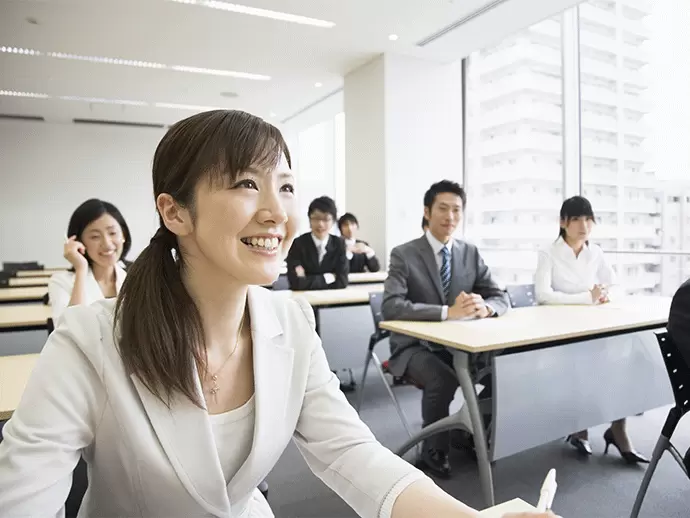 東証一部上場・マーケティングリサーチ領域国内No.1の企業として確固たる事業基盤を確立しています。