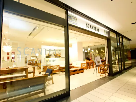 家具の良さを引き出すために、お店創りにもこだわっています☆