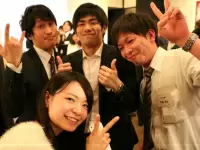 平均年齢も若いので、 中途入社の方もすぐになじめるでしょう♪