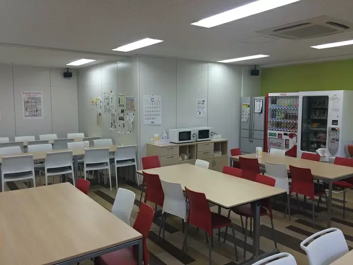 休憩室もあり、コミュニケーションスペースとして活用されています。