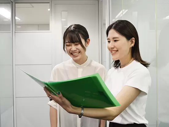 30代を中心に、若手スタッフが活躍◎スタッフ同士の仲の良さも、当社の自慢です。