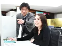 何でも気軽に話せるアットホームな社風。居心地の良さもあって、社員の勤続年数も平均10年以上と長めです。