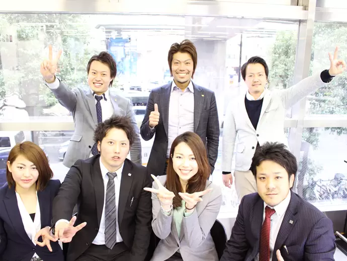 成長意欲のある仲間同士で励まし、お互いを高め合っています。