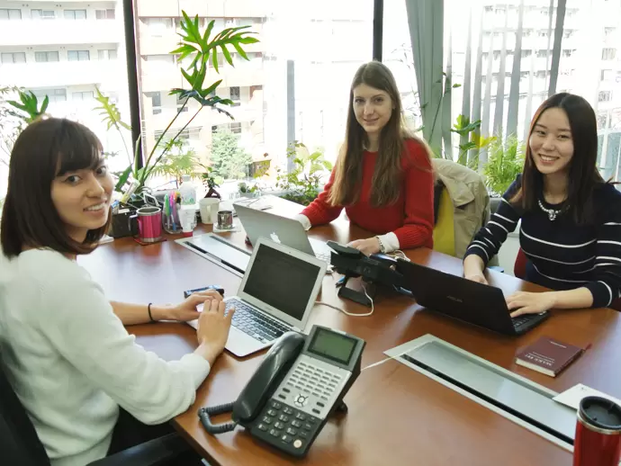 社員の6～7割が女性。入社後はすぐになじめるはずです！