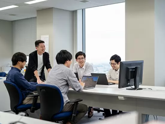 なにか困ったことがある時はオフィスのメンバーと連携をとりながら業務を進めていただけます。