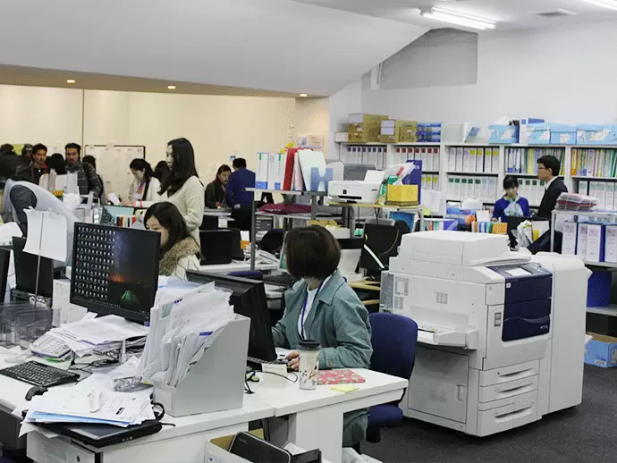 2012年にリニューアルされた耐震のキレイな自社ビル