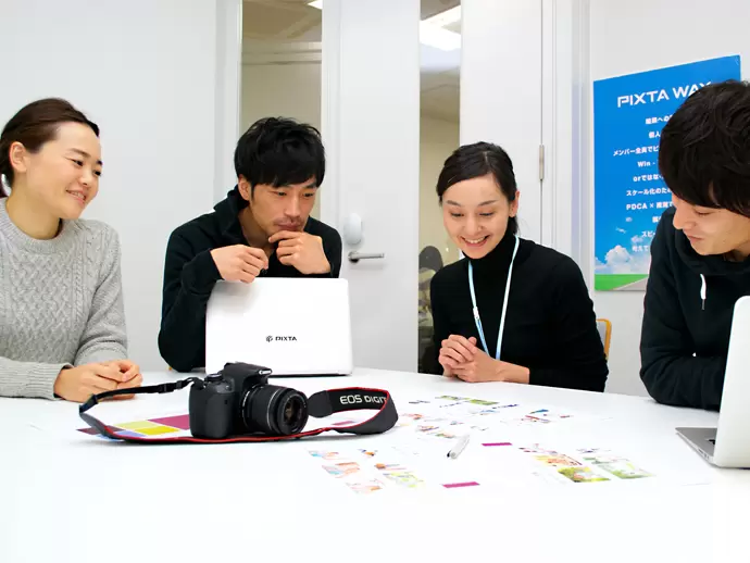 20代30代が中心となって活躍しており、社内には活気があふれています！