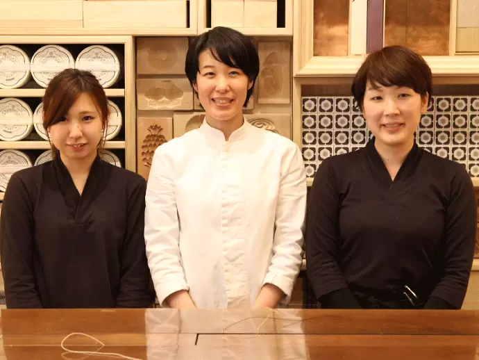 コミュニケーションを取り合い、助け合いながら働く風土が生まれているお店。